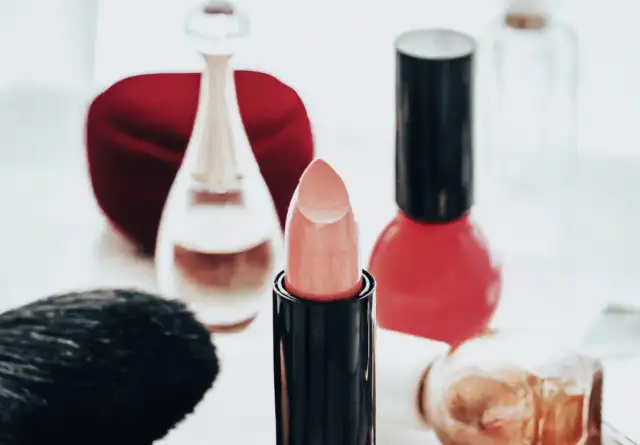 Psychologia sprzedaży w praktyce – jak zrozumieć potrzeby klienta i zwiększyć swoje wyniki w Avon