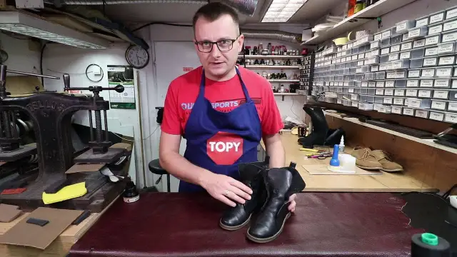 Naprawa zdartych obcasów: DIY czy szewc? Oszczędź pieniądze!