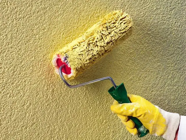 Jak pomalować tynk strukturalny na zewnątrz - najlepsze farby