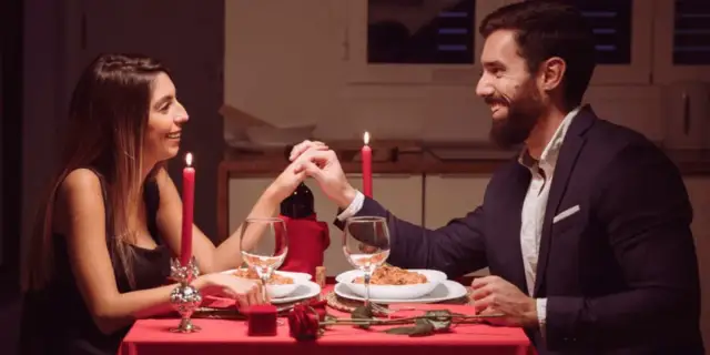 Czy facet myśli o kobiecie, która mu się podoba? Odkryj prawdę o mężczyznach