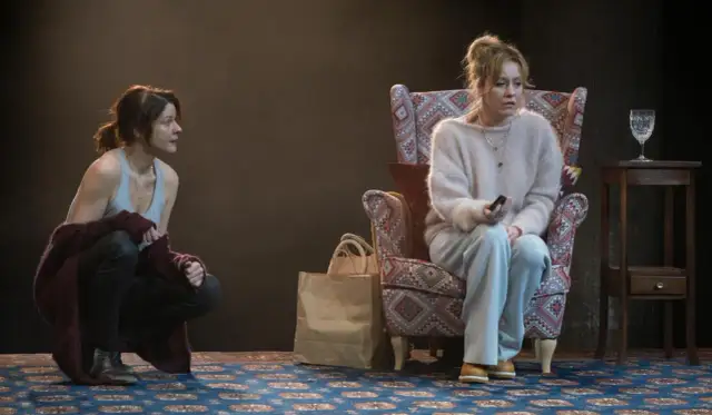 Teatr komedii Kraków - odkryj najlepsze spektakle i emocje teatralne