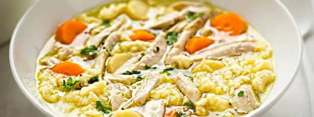 Jak zrobić kluski lane na mleku – prosty przepis na pyszne danie