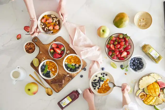 Self catering co to znaczy? Poznaj zalety i wady tego rozwiązania