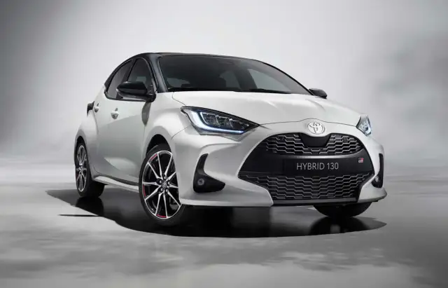 Hybryda Hyundai czy Toyota - która zapewni lepszą wydajność i oszczędność?