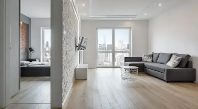 Najlepsza podłoga do mieszkania w bloku – uniknij błędów i kosztów