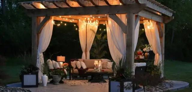 Z czego uszyć zasłony na taras, aby skutecznie chronić przed słońcem?