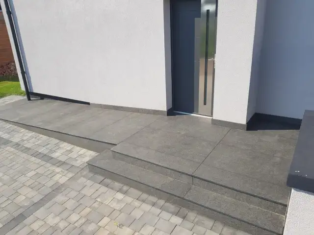 Jaka grubość granitu na schody – kluczowe informacje dla każdego inwestora