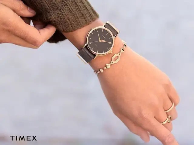 Zegarek damski Timex: Przewodnik po stylach i wyborze