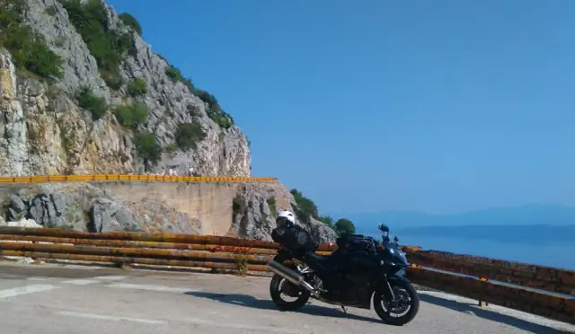 Najlepsze trasy motocyklowe z Krakowa, które musisz przejechać