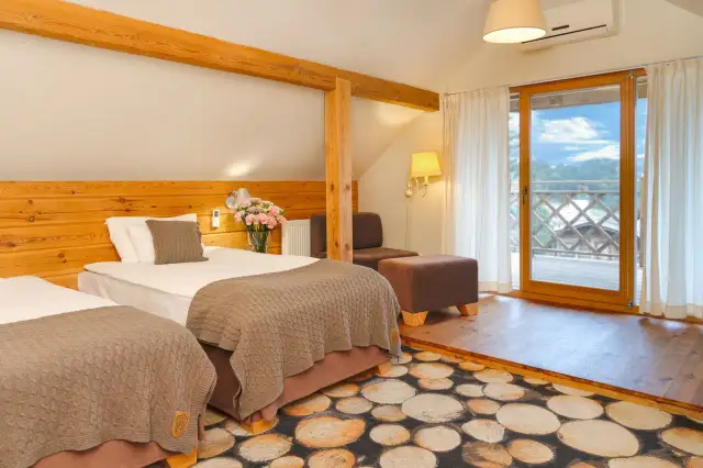 Kajaki Pomorskie: Odkryj najlepsze rzeki i zaplanuj spływ marzeń!