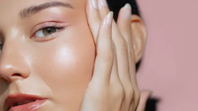 Krem BB: Czy warto? Poznaj zalety, wady i wybierz idealny dla siebie