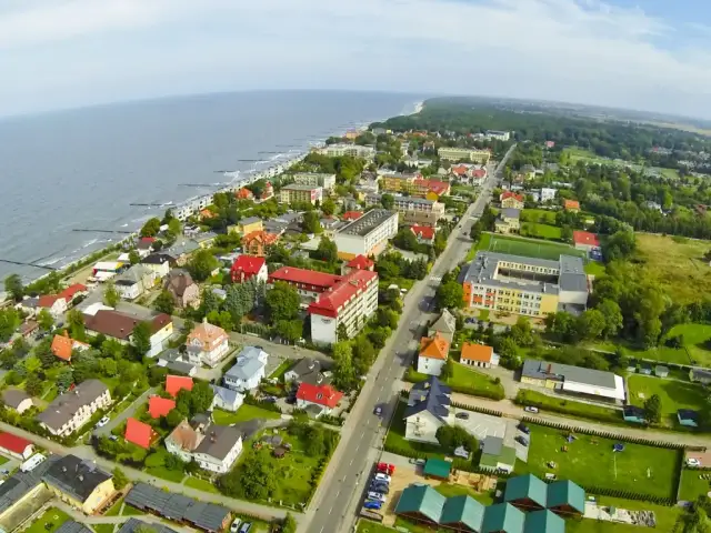 Jak dojechać do Ustronia Morskiego - najlepsze opcje transportu i trasy