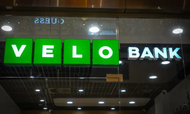 Logo banku Velo Bank. Czy lokaty w Getin Banku są bezpieczne? To pytanie nurtuje wielu klientów.