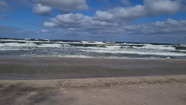 Jak powstają fale na Bałtyku i co wpływa na ich wysokość?