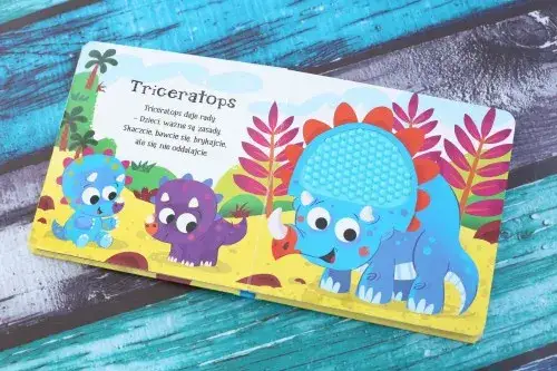 Książki sensoryczne dla niemowląt – rozwój zmysłów i zabawa w jednym