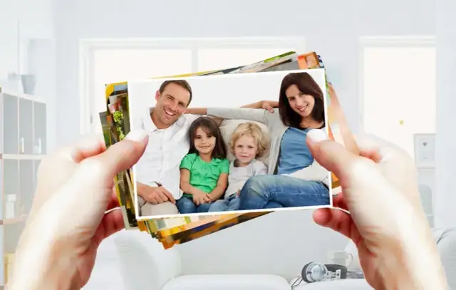 Wywoływanie zdjęć 2026: Gdzie najtaniej, bez kompromisów?