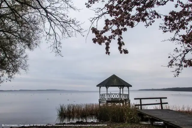 Jezioro Miedwie: Odkryj atrakcje i zaplanuj idealny urlop!