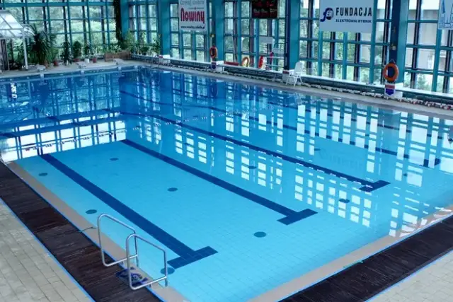 Basen Elektrownia Rybnik: Pływalnia Fundacji czy Ruda? Rozwiej wątpliwości!
