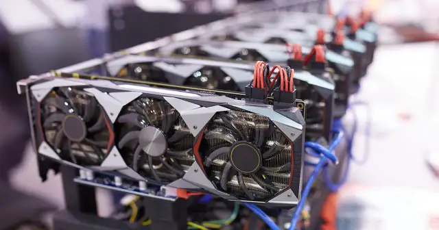 Kopanie Ethereum to przeszłość? Co robić z koparką i jak zarabiać