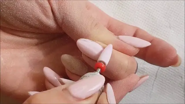 Jaką końcówkę frezarki do ściągania hybryd wybrać dla najlepszych efektów?