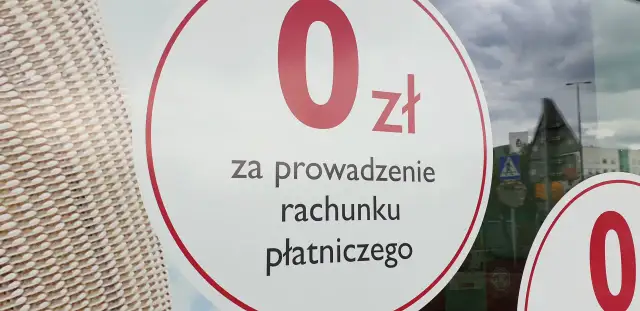0 zł za prowadzenie rachunku płatniczego. To oferta bankowa, która może Cię zainteresować.