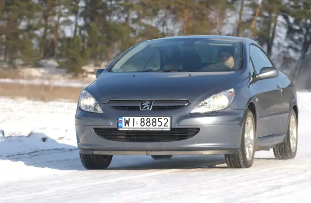 Peugeot 307 żarówka kierunkowskazu - poznaj typy i wymianę żarówek