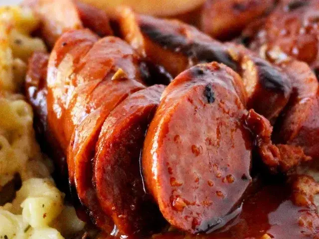Rougail Saucisse: La liste d'ingrédients pour un plat réunionnais parfait