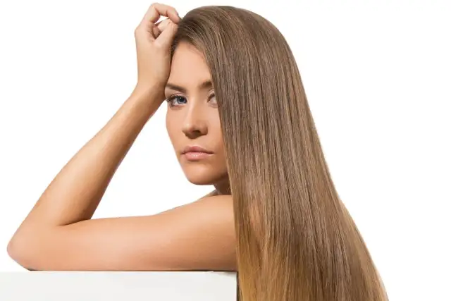 Jak często stosować jedwab do włosów, aby uniknąć przetłuszczania?