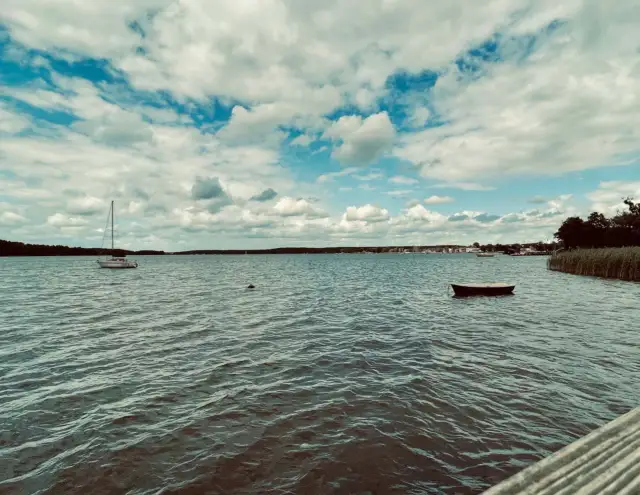 Najlepsze atrakcje nad jeziorem Charzykowskim, które musisz poznać