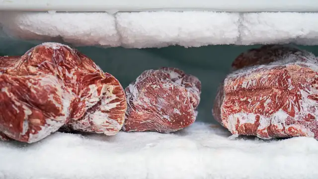 Mrożenie mięsa: Tabela czasów, przygotowanie. Czy robisz to dobrze?