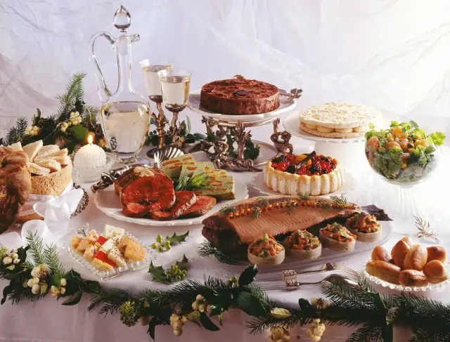 Cena de Navidad: Tu guía de estilo para deslumbrar y acertar