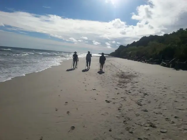 Aktualna pogoda w Karwii – co warto wiedzieć przed wyjściem?