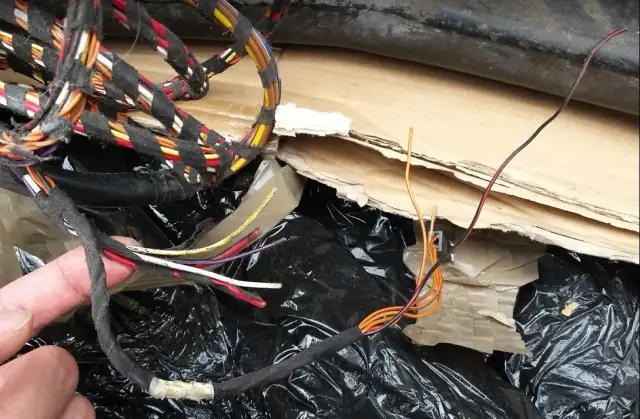 Podłączenie wiązki elektrycznej haka Touran - uniknij błędów i problemów