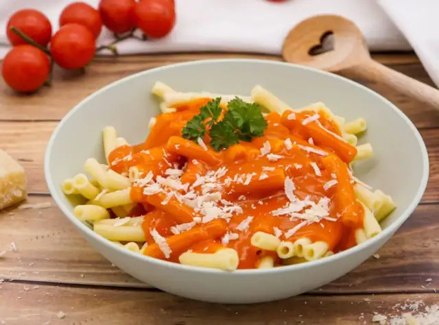 Nudeln mit Tomatensoße: Schnell & authentisch Das beste Rezept