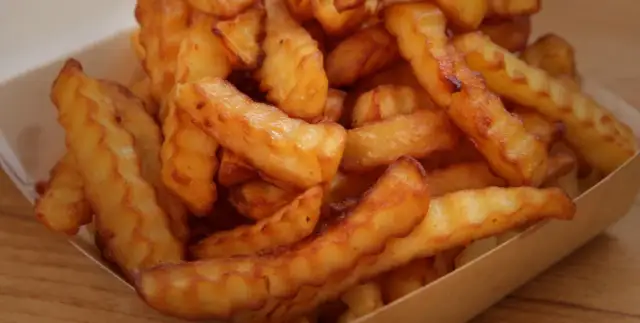 Czy cukrzyk może jeść frytki? Sprawdź, dlaczego to nie jest bezpieczne