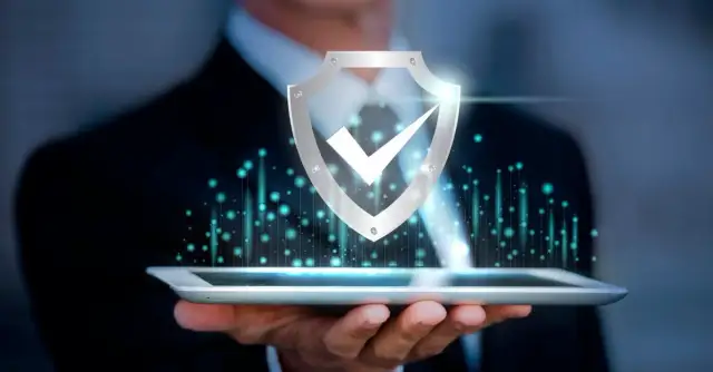 Jak założyć VPN i chronić swoją prywatność w Internecie