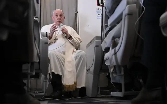 Czy bycie gejem to grzech? Odkryj, co mówi Kościół katolicki