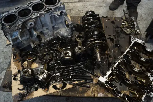 Ile trwa remont silnika w warsztacie - rzeczywisty czas i terminy napraw