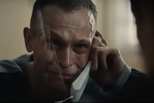 Film o Tomku Komendzie na Netflix – gdzie go obejrzeć i co warto wiedzieć