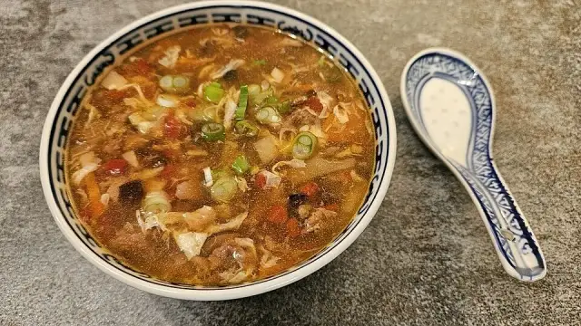 Sauer-Scharf-Suppe: Authentisches Rezept & Tipps für Restaurant-Geschmack