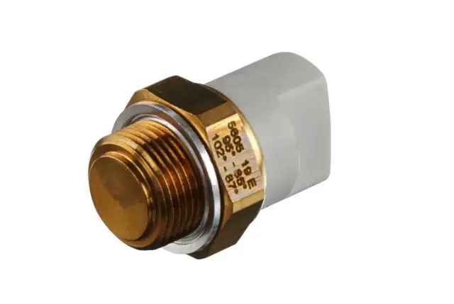 Objawy uszkodzenia przełącznika termicznego wentylatora chłodnicy, które mogą zagrażać silnikowi