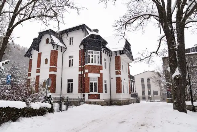 Turnusy rehabilitacyjne w Sudetach - kompleksowa lista ośrodków i zabiegów