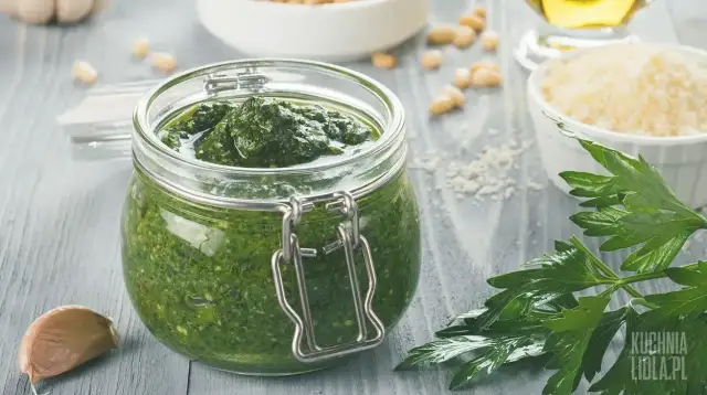 Gorzkie pesto z pietruszki? Uratuj smak! Przyczyny i porady.