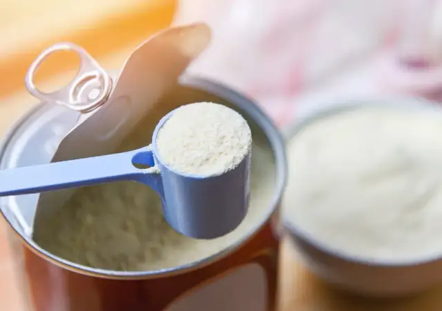 Czy mleko w proszku jest wegańskie? Odkryj prawdę o alternatywach