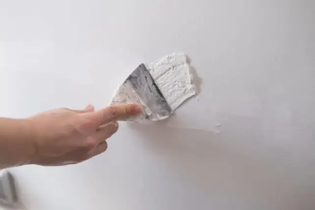 Ile schnie gips szpachlowy? Czas schnięcia i praktyczne porady