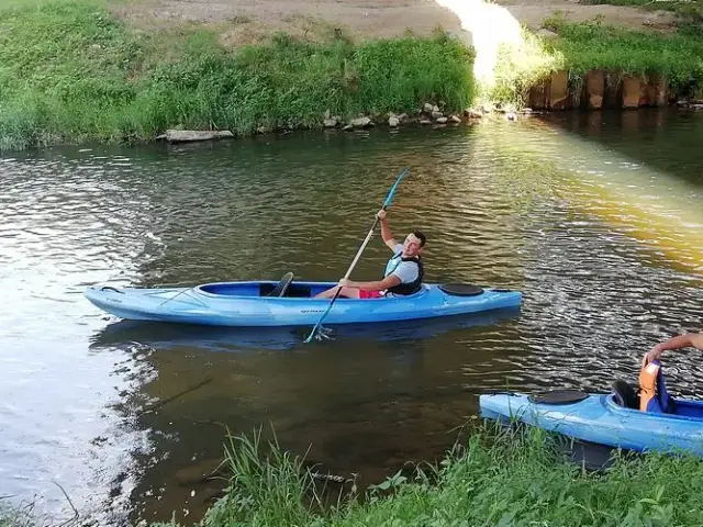 Kwisa kajakiem: Odkryj najlepsze trasy i porady eksperta