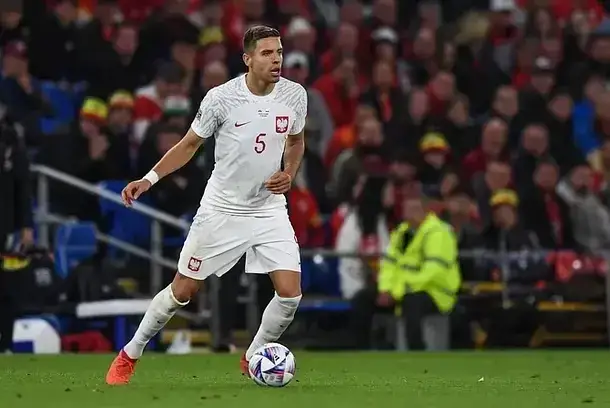 Jan Bednarek zarobki: jakie kwoty osiąga w Southampton i nie tylko?