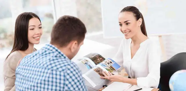 Jak sprawdzić czy biuro podróży jest zadłużone i uniknąć kłopotów