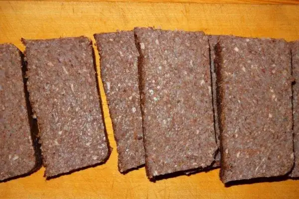 Jak przygotować kaszankę z suszoną krwią – krok po kroku do smaku