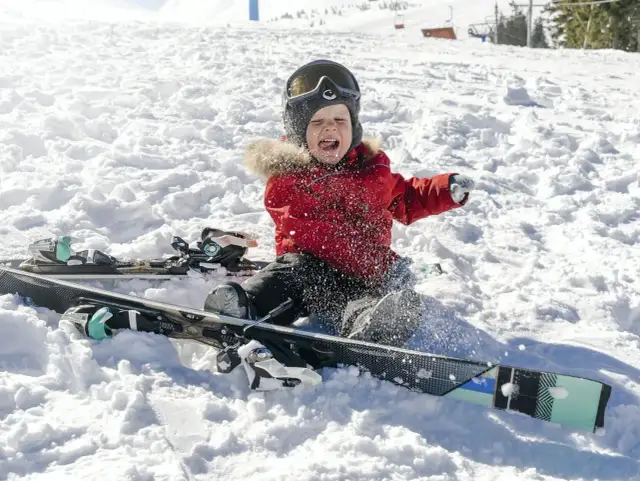 Jakie narty dla małego dziecka wybrać i jak się nazywają?